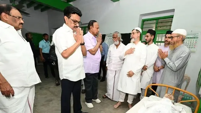 Did Stalin Honor Chief Kazi Salahuddin Mohammed Ayub?