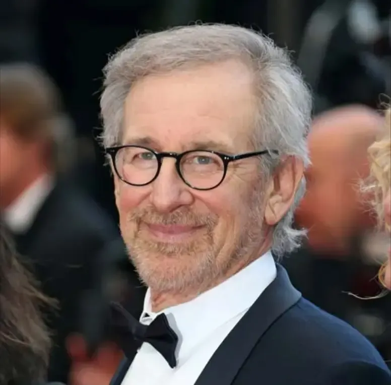 Steven Spielberg Reveals Drew Barrymore Inspired His Journey into Fatherhood