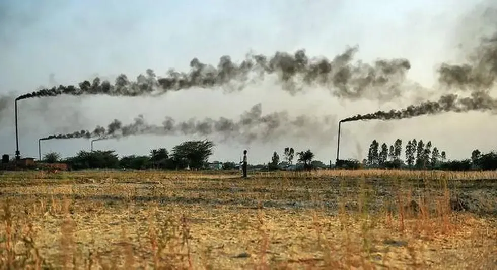 Research Connects Maternal Air Pollution Exposure Pre-Conception to Increased Childhood Obesity Risk