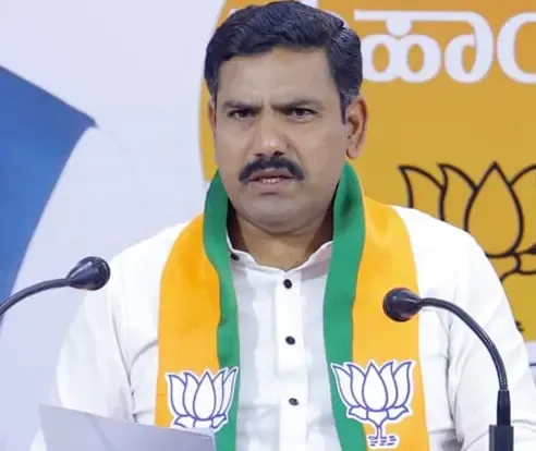 BJP Chief Urges CM and HM to Include Congress MLAs in FIR on Suicide Incident
