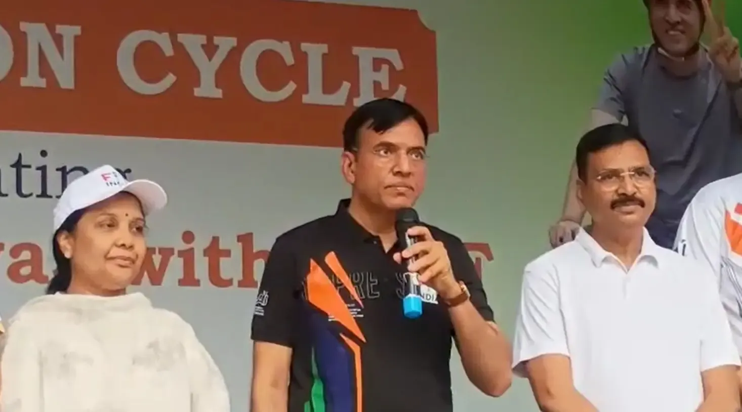 क्या 'फिट इंडिया संडे ऑन साइकिल' ने विजय का उत्सव गूंजाया और कारगिल शहीदों को श्रद्धांजलि दी?