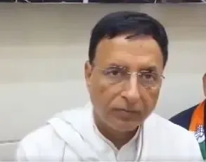 Surjewala Minimizes Cong Internal Tensions, Confirms D.K. Shivakumar's Position