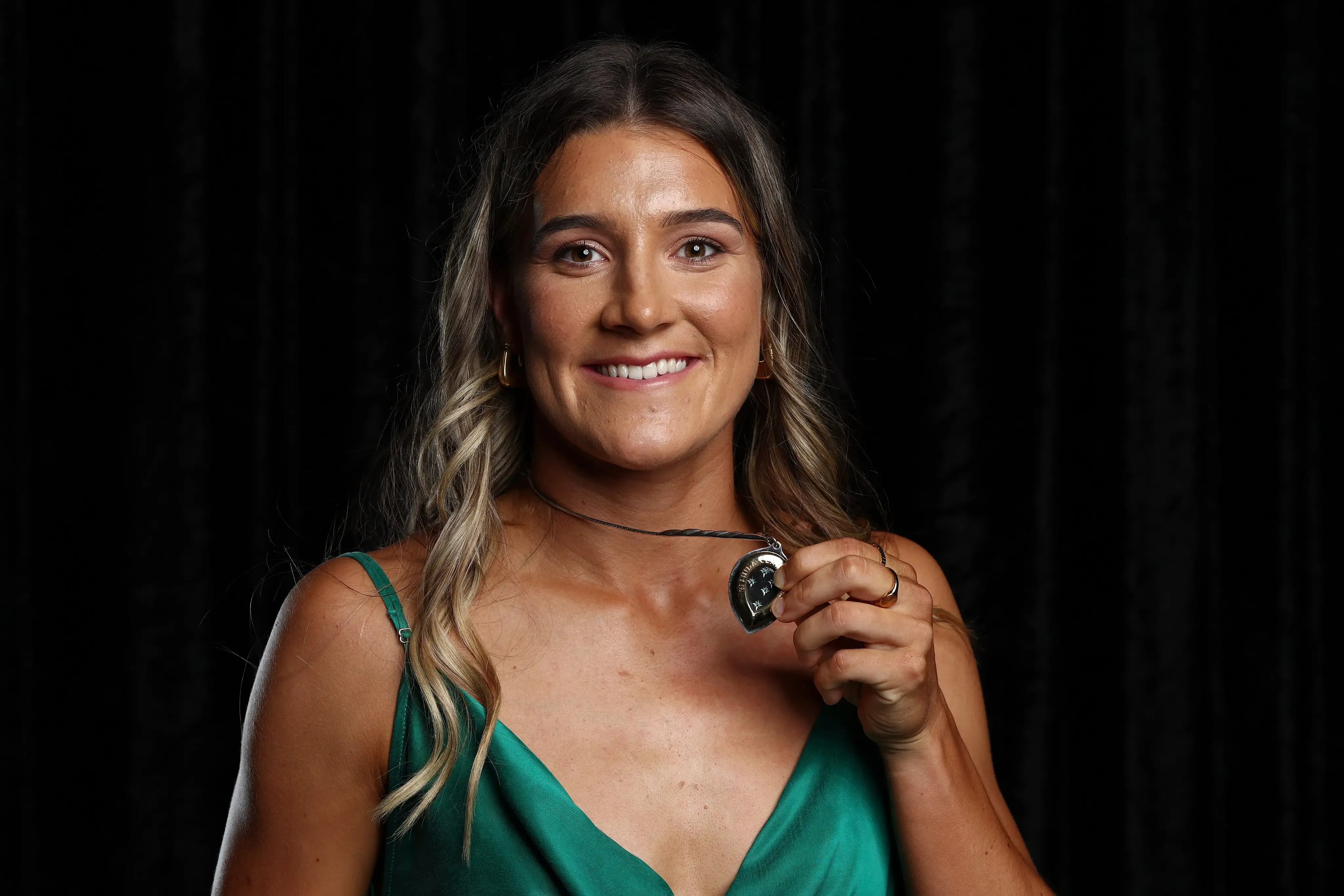 Sutherland Advocates for Increased Women's Matches at Major Stadiums