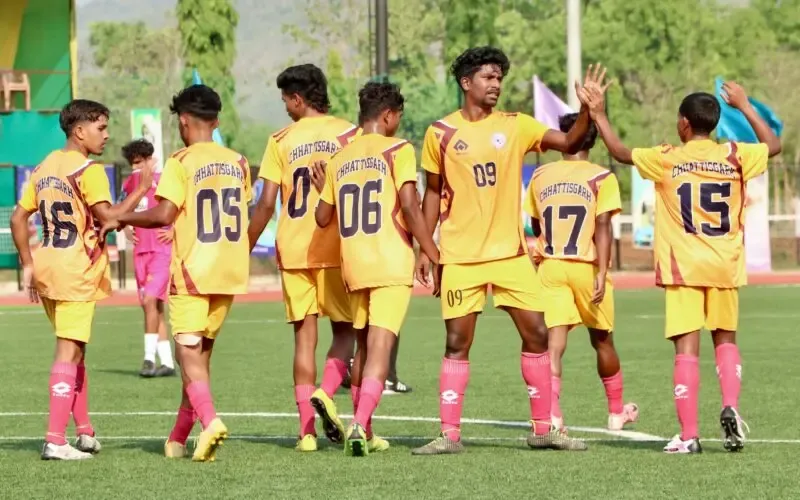 How Did Chhattisgarh and Gujarat Triumph in Group B?