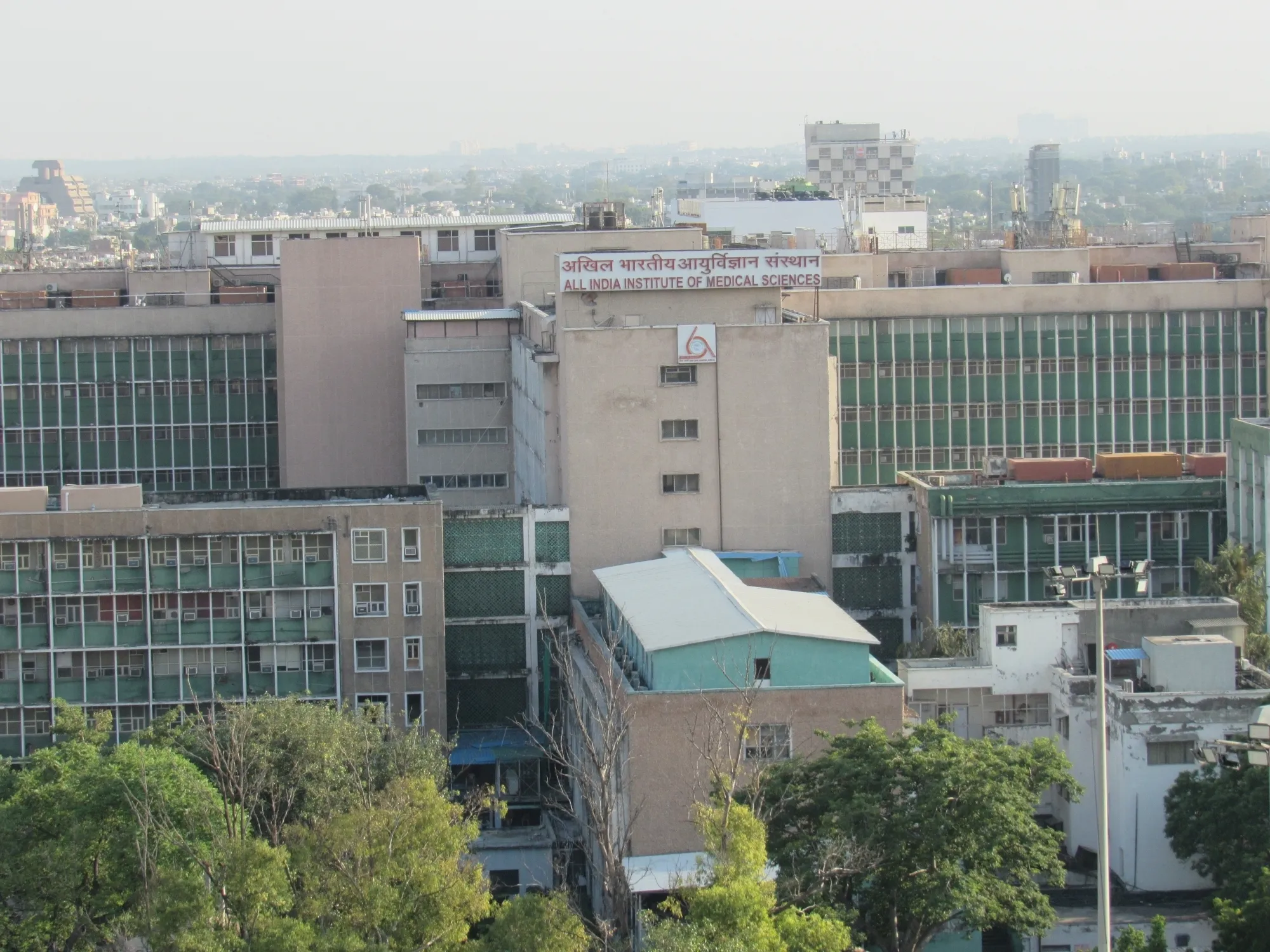 क्या स्वास्थ्य मंत्रालय की पहल के बाद दिल्ली एम्स में शुगर एंड ऑयल बोर्ड लगाए जाएंगे?