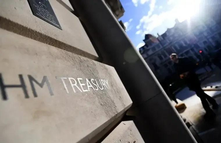 Syria Applauds UK's Sanctions Relief for 12 Entities