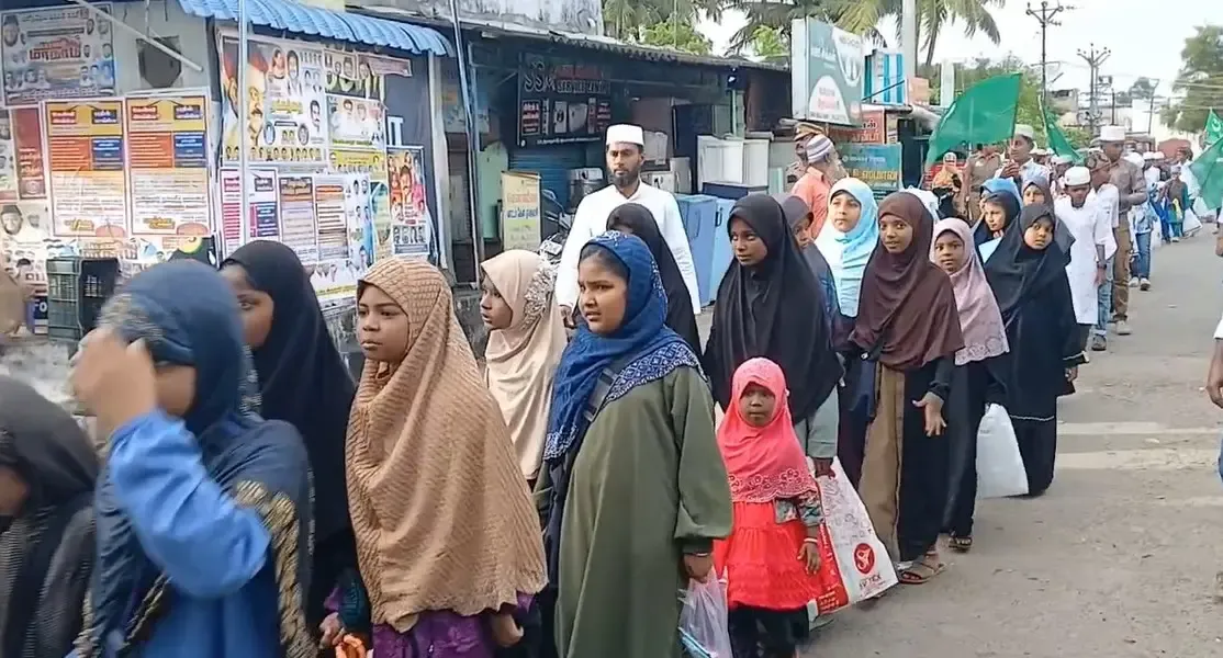 क्या तमिलनाडु के पोलाची में ईद मिलाद-उन-नबी पर जुलूस निकाला गया?