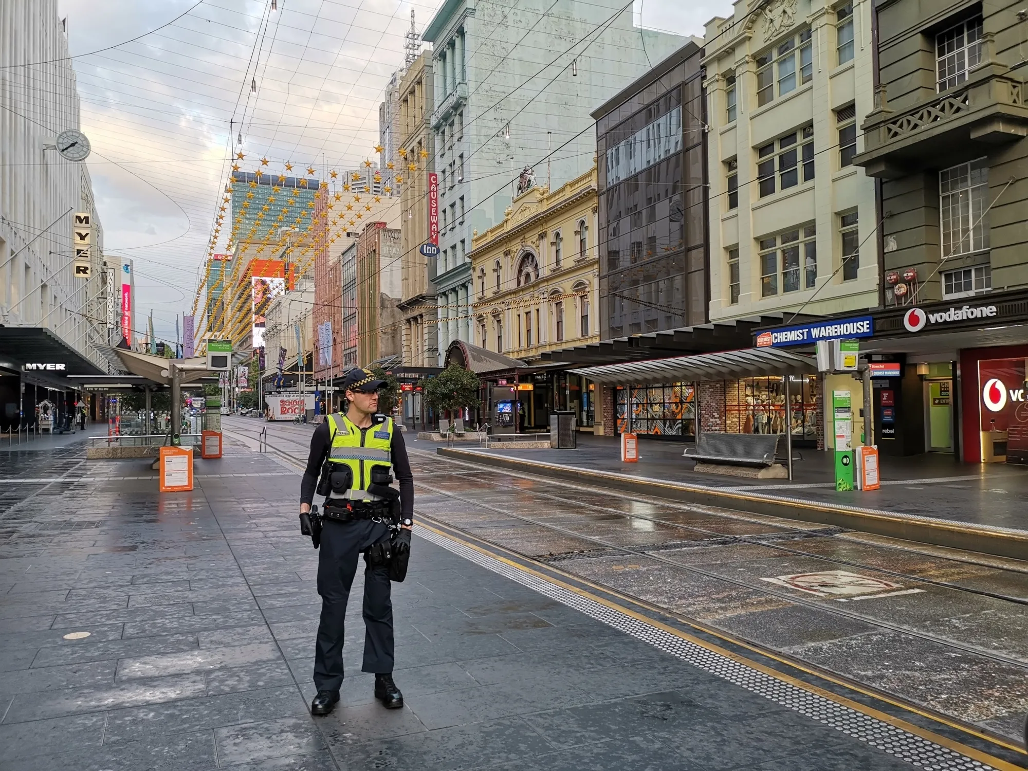 Teen Charged with Stabbing at Supermarket in Queensland