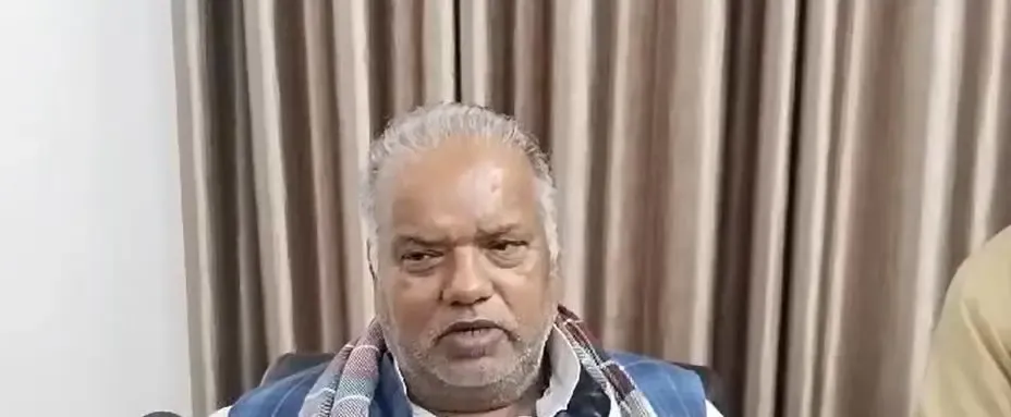 क्या तेजस्वी यादव को श्रवण कुमार की सलाह पर ध्यान देना चाहिए?