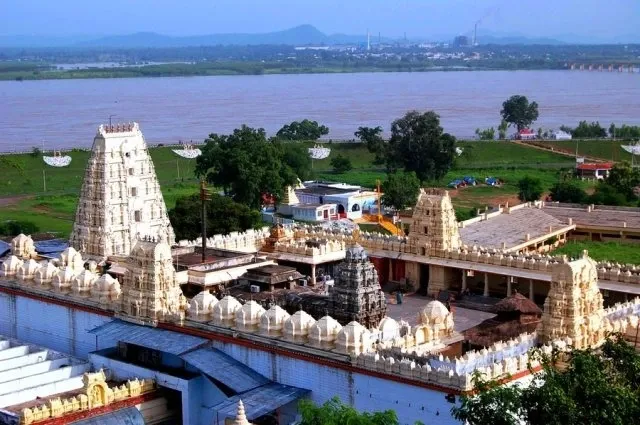 What Happened to Telangana's Bhadrachalam Temple EO During Land Dispute?