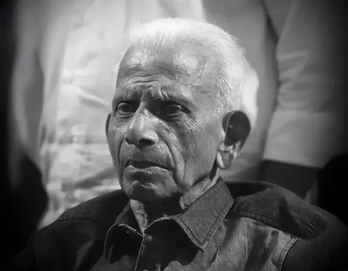 Tendulkar Honors Shivalkar, Praises His Elegant Bowling Style