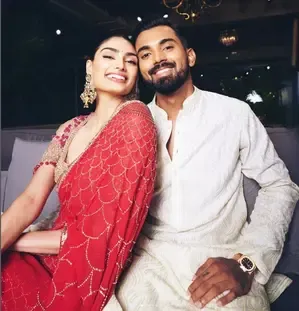 Tendulkar Extends Heartfelt Wishes to KL Rahul and Athiya Shetty on Their New Arrival