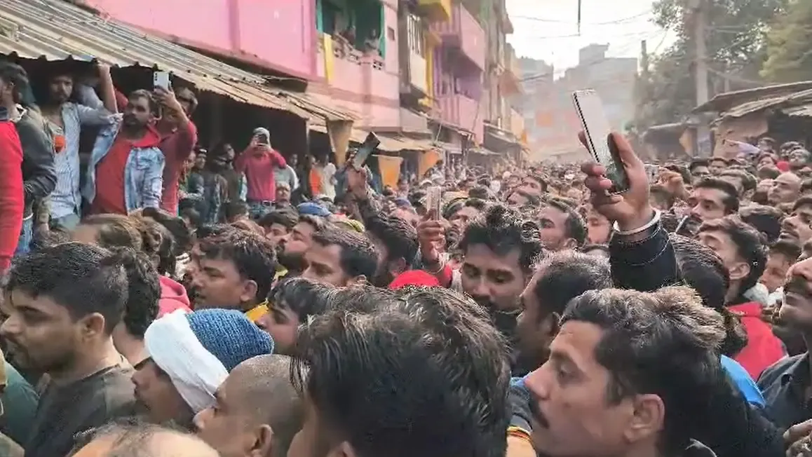 Tension Erupts in Danapur Following Arrival of Dahi Gop's Body