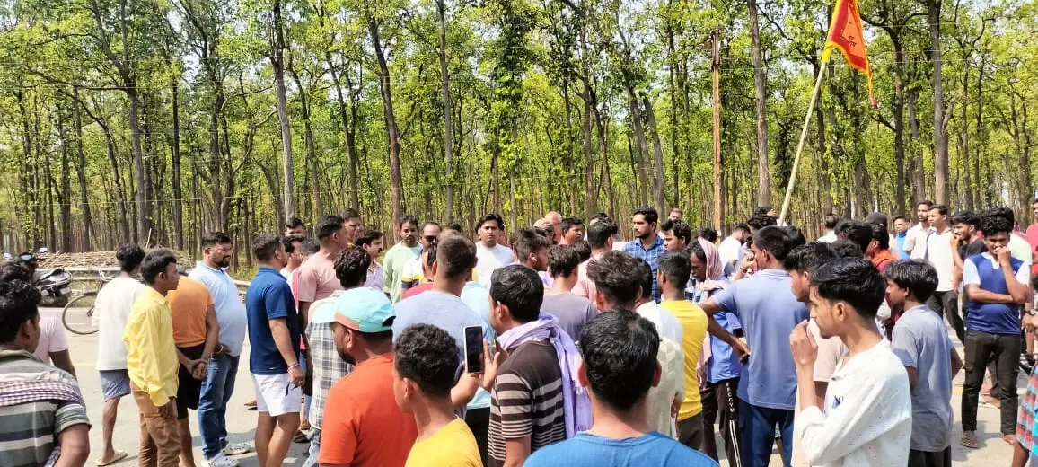 Tensions Rise in Jamshedpur After Religious Flag Torn Down and Banned Meat Discovered