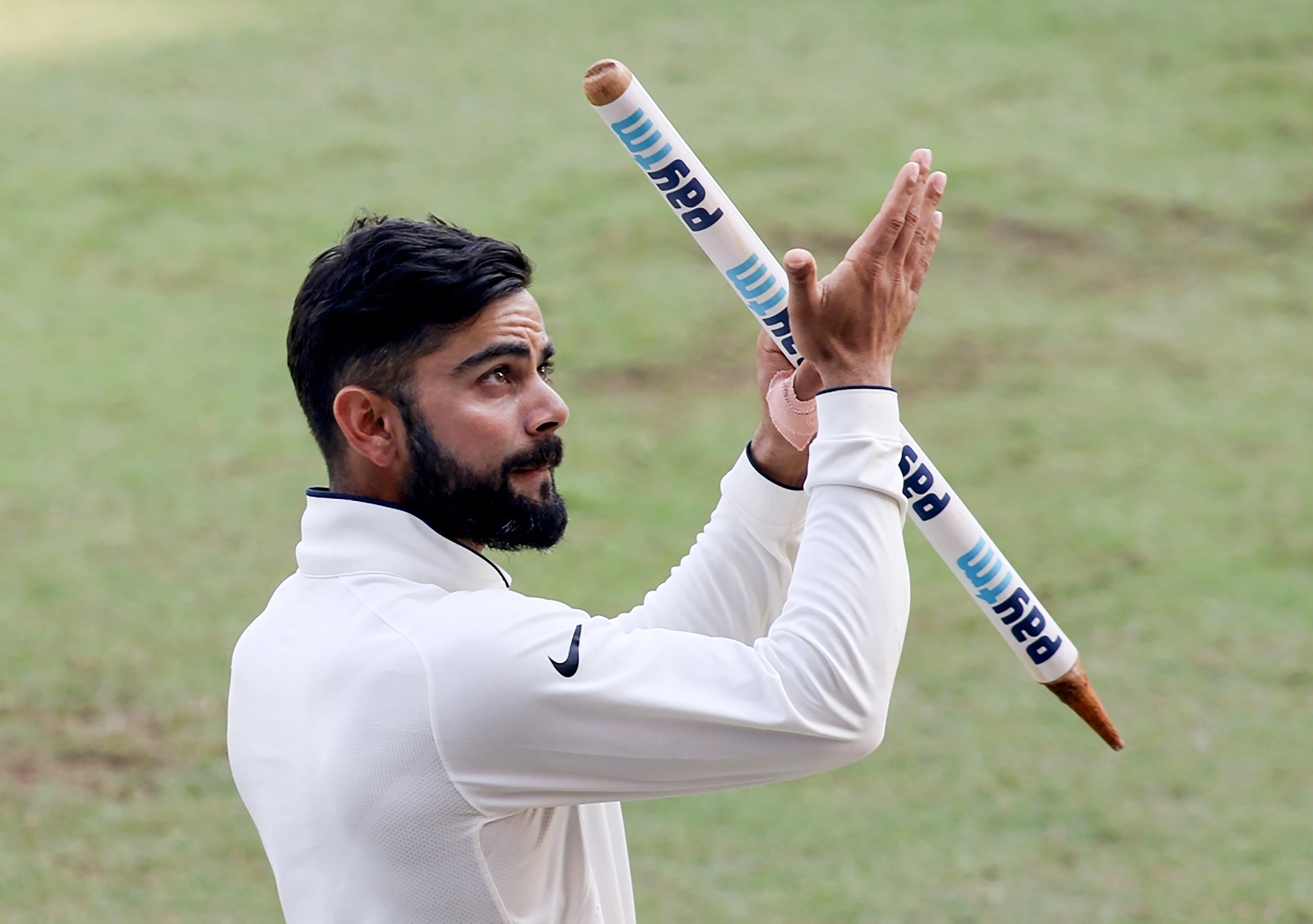 Has Tharoor’s Tweet Sparked a New Debate on Kohli’s Absence?