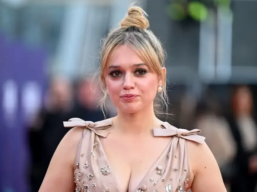 Aimee Lou Wood of ‘The White Lotus’ likens filming to a social experiment
