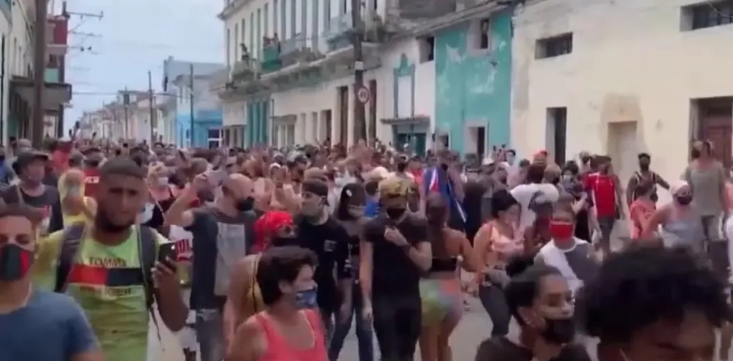 Massive Demonstration in Havana Against US Policies Toward Cuba
