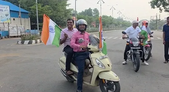 How is the Tiranga Bike Rally in Odisha's Sambalpur Inspiring National Pride?