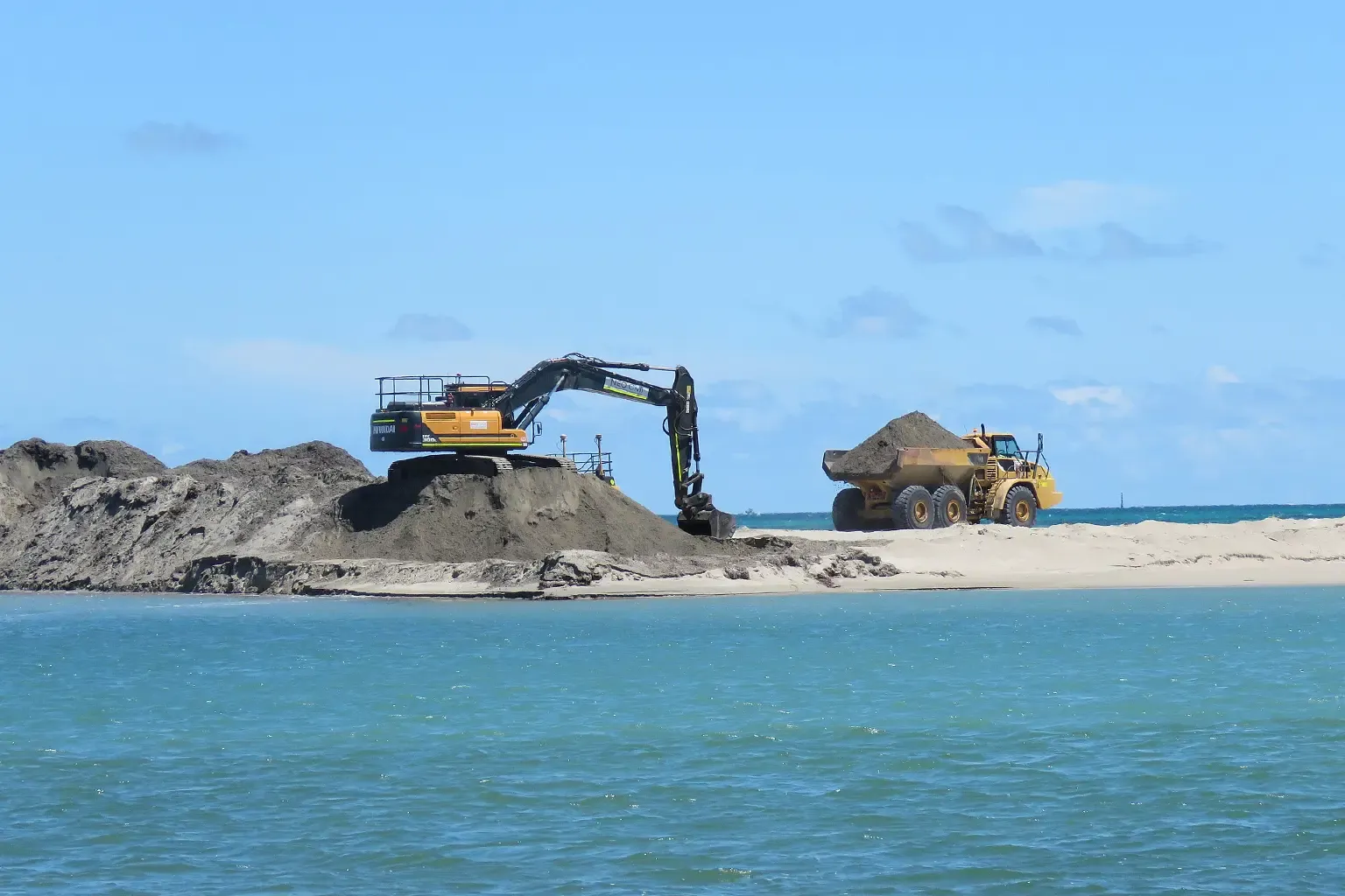 Tamil Nadu to Reallocate 1.4 Crore Tonnes of Illegally Stockpiled Beach Sand Minerals to Indian Rare Earths Ltd