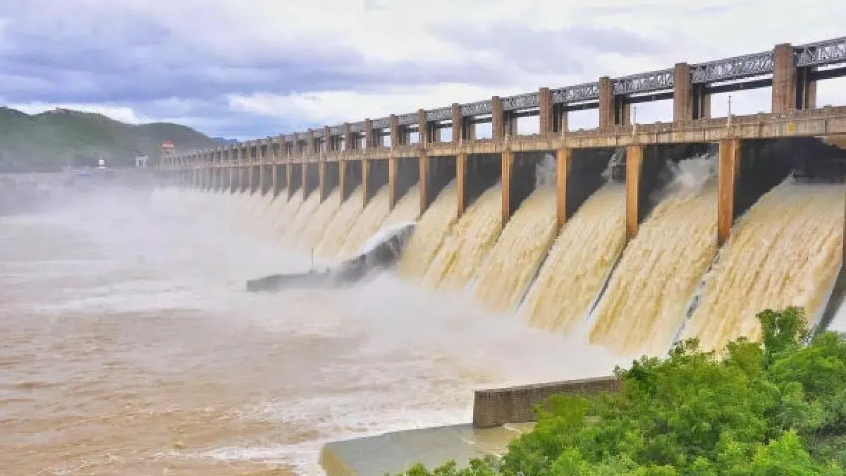 Has TN's Mettur Dam Experienced a Dramatic Water Level Rise?