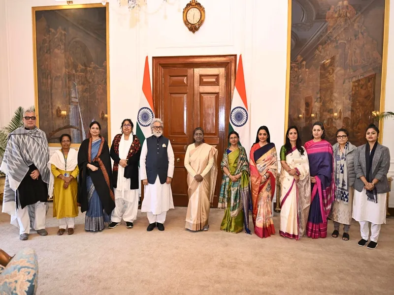 Trinamool Congress MPs Request President Murmu to Expedite 'Aparajita Bill' Approval