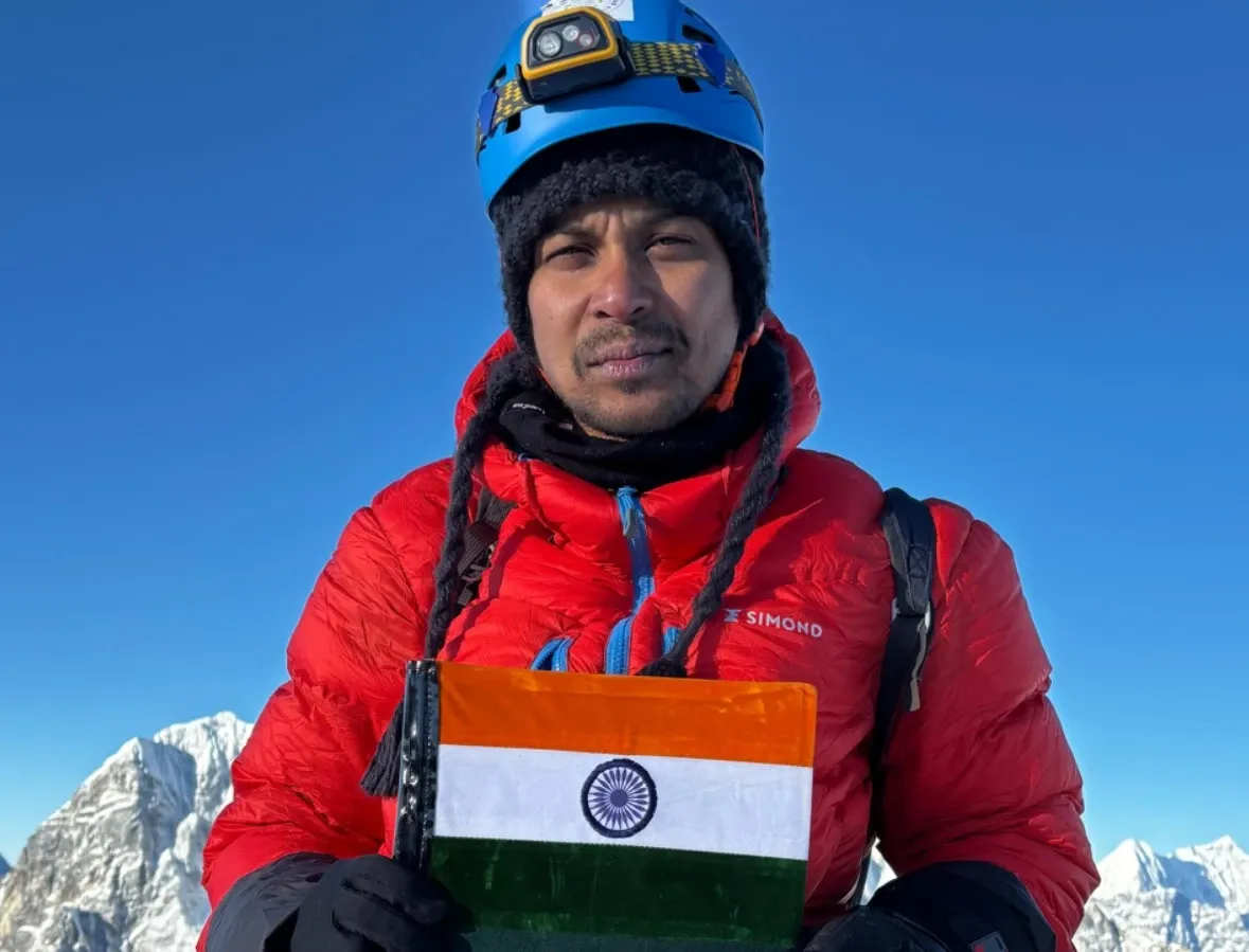 How Did Tripura's Aritra Roy Achieve His Everest Dream?