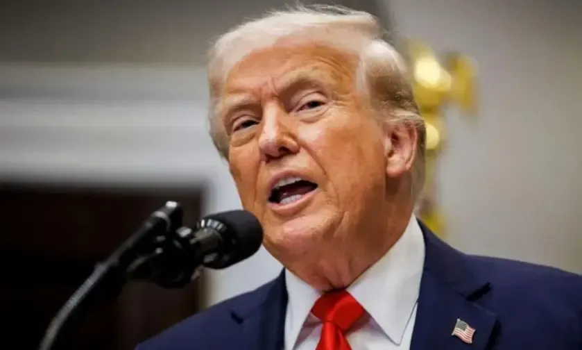 Trump Sends 'Final Warning' to Hamas as US Engages in Hostage Negotiations