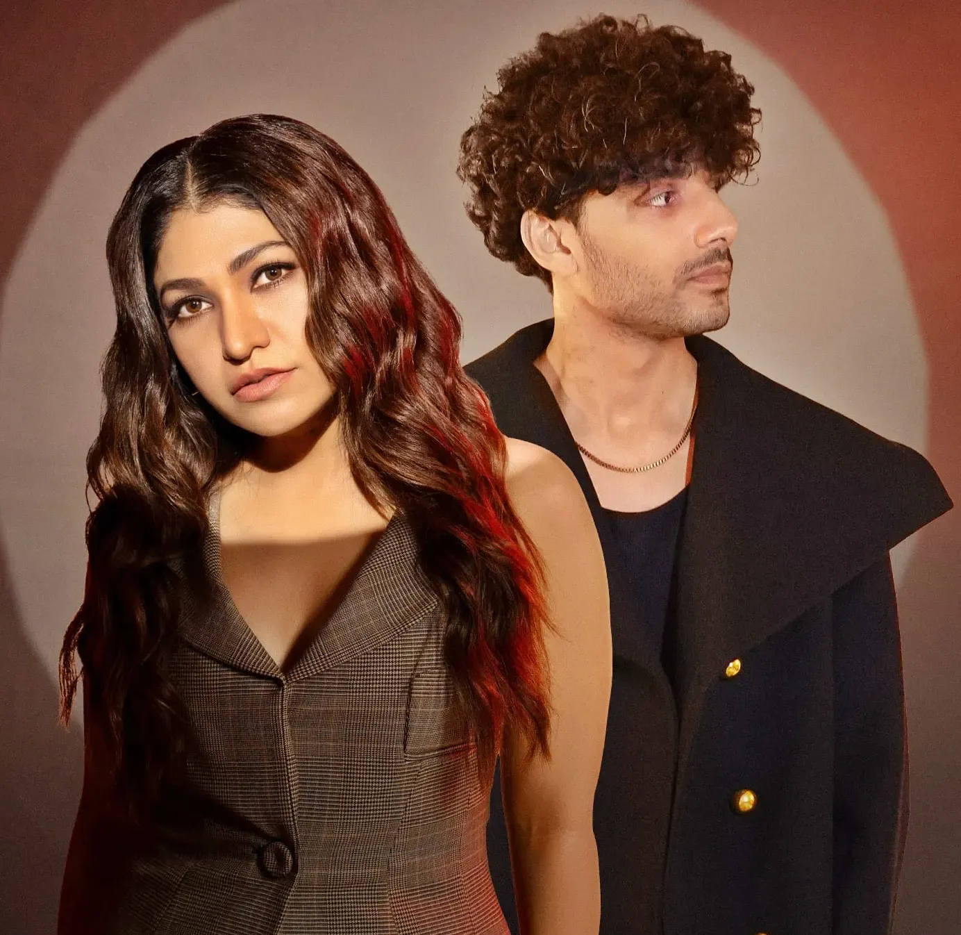 Tulsi Kumar and Kaifi Khalil Unveil the Captivating Track 'Fitrat'