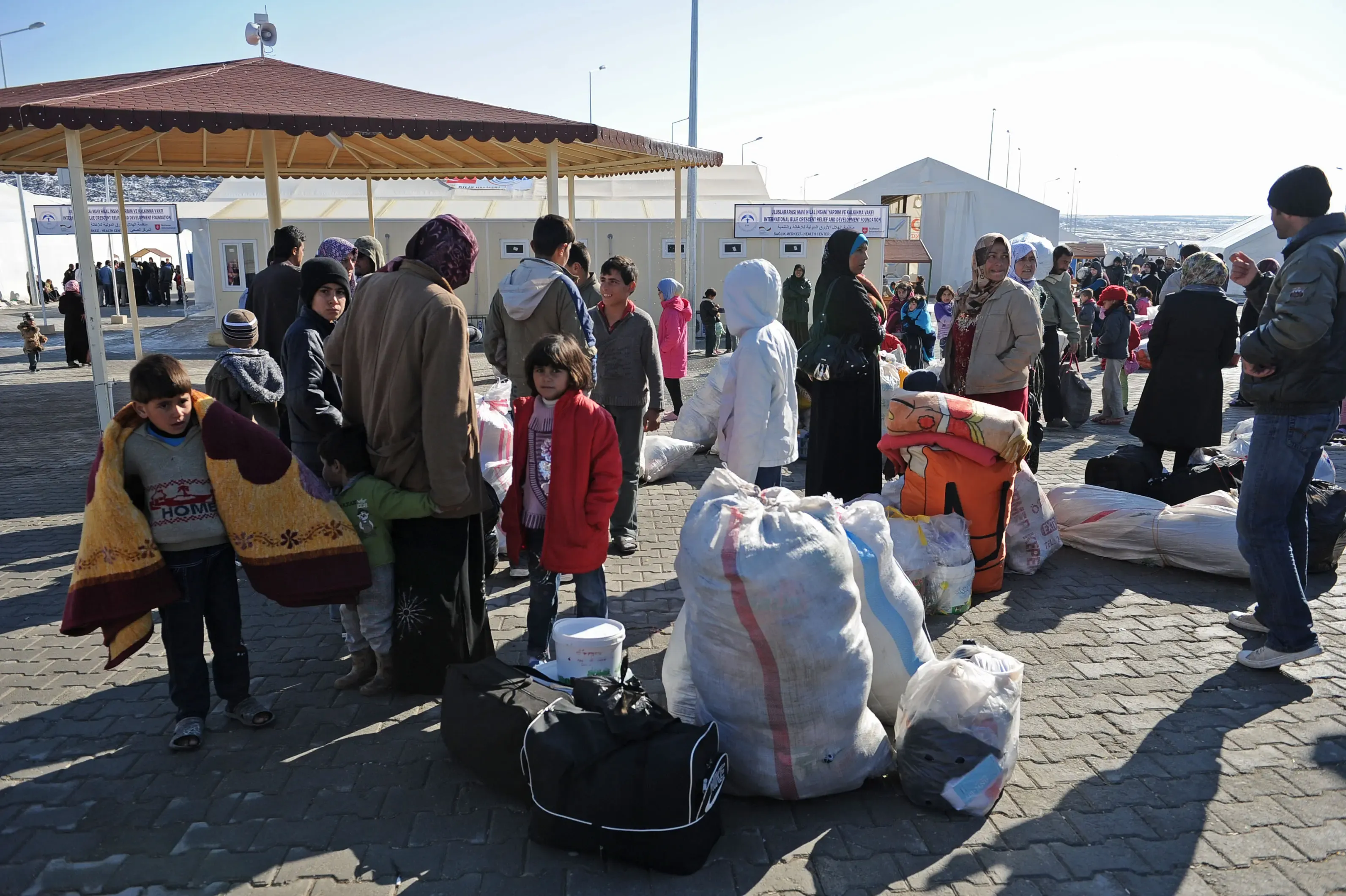 The Dilemma Facing Syrian Refugees in Turkey: To Return or Stay