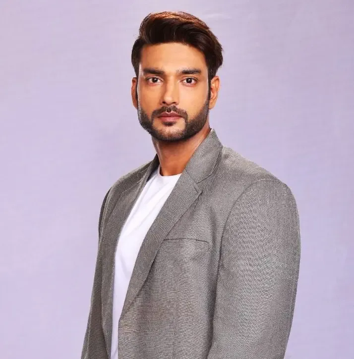 Television Star Zohaib Siddiqui Declares 'I Am Proud to Be Indian' During Republic Day Festivities