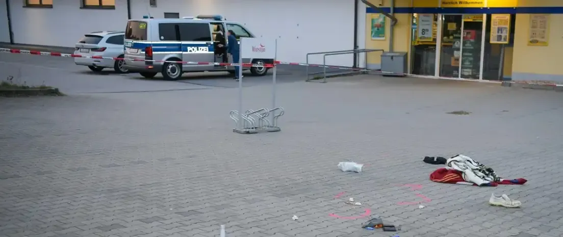 Two Individuals Severely Injured in Knife Assault Near Supermarket in Germany