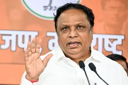 Did Uddhav Complain About Losing Power While Raj's Remarks Were Absurd?