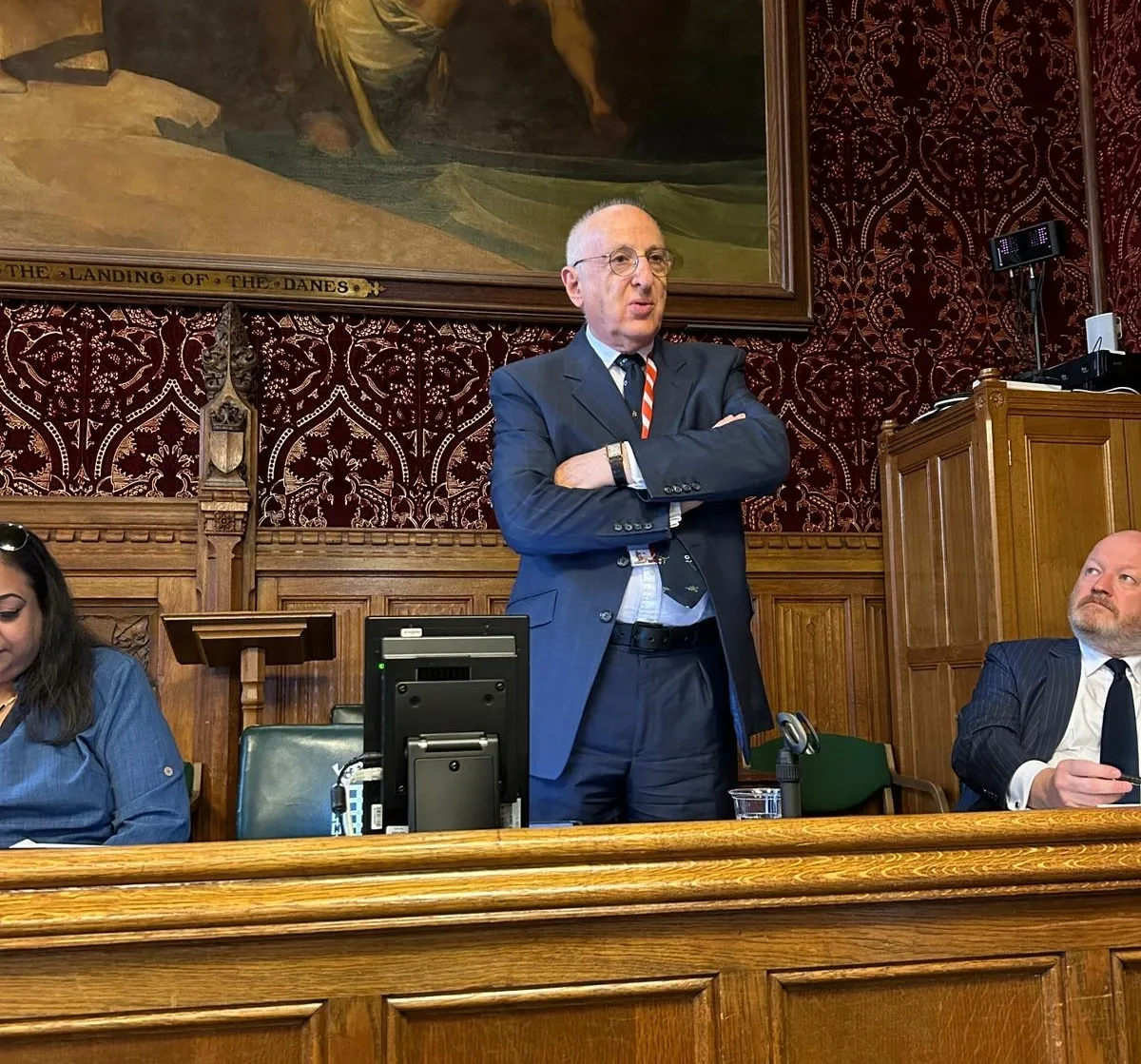 How are UK lawmakers addressing the plight of Hindus in Bangladesh?