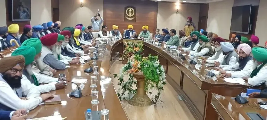 Union Minister Chouhan to Reengage with 28 Farmer Unions in Chandigarh Today