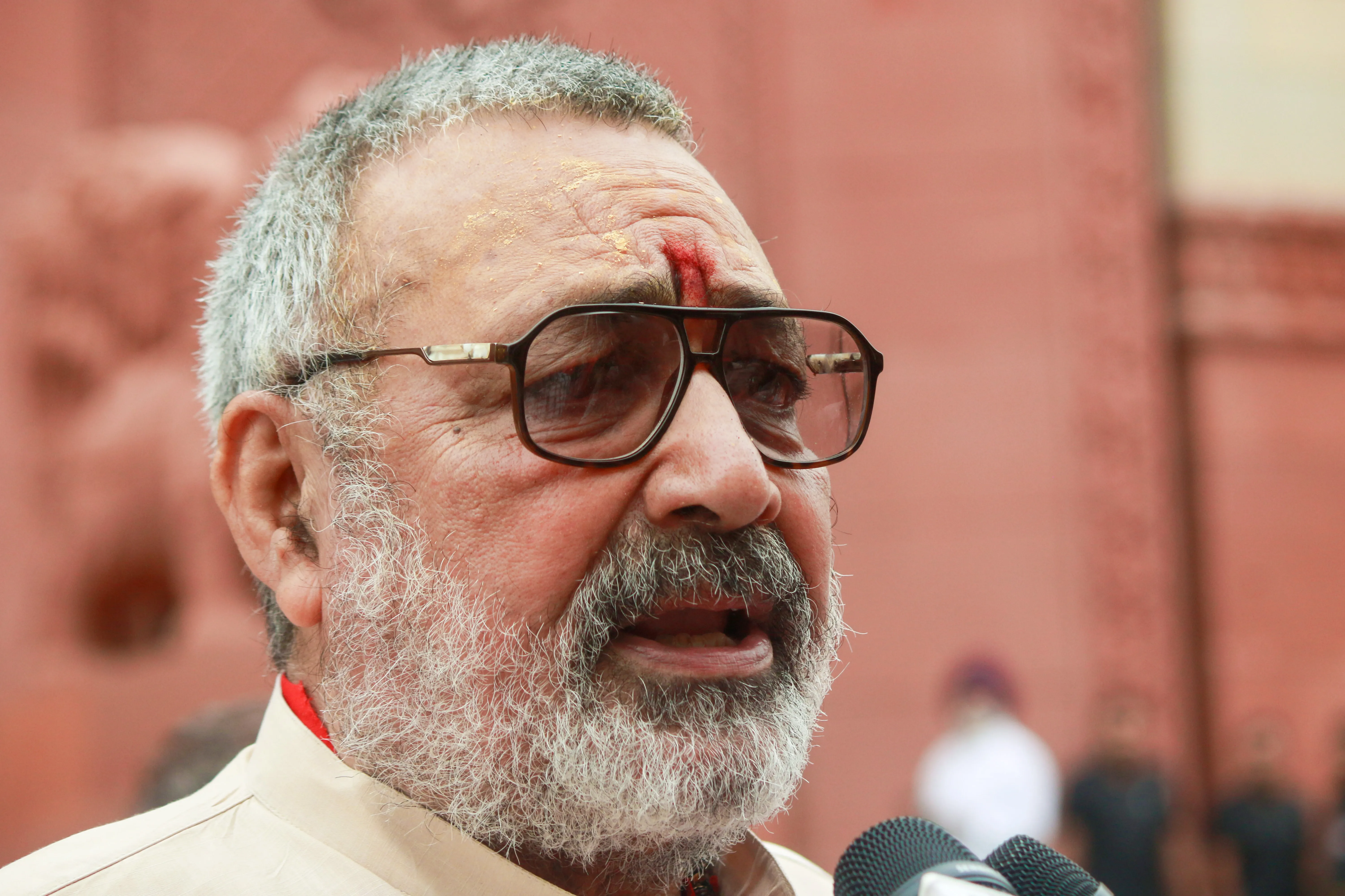 Did Union Minister Giriraj Singh Expose Lies by Rahul Gandhi on Voter List Irregularities?