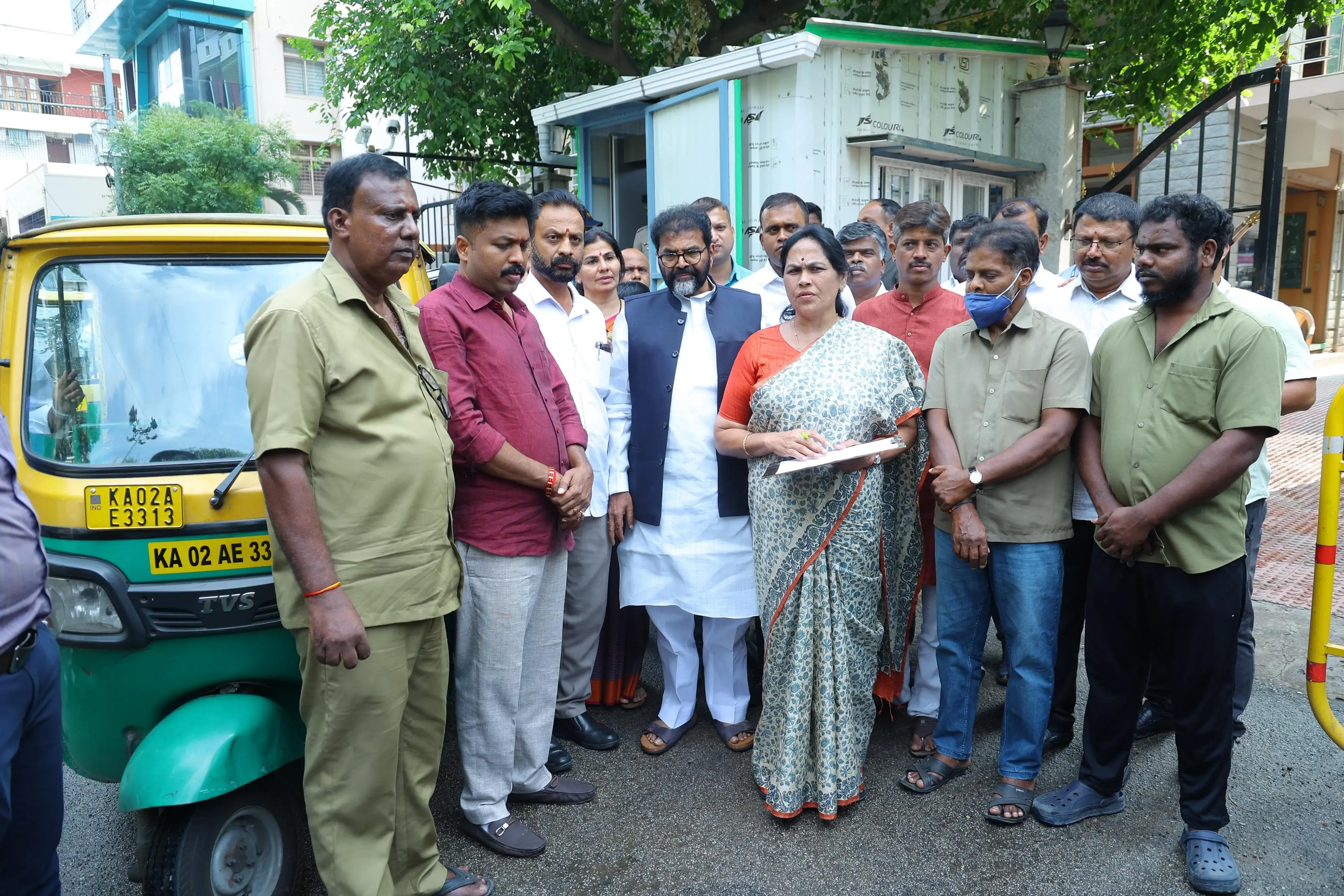 Why Is There a Signature Campaign for the Deportation of Pakistani Nationals from Karnataka?