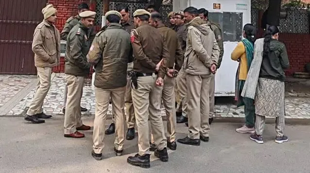 UP: Meerut Police Issues Stern Warning Against Conducting Eid Prayers on Roads