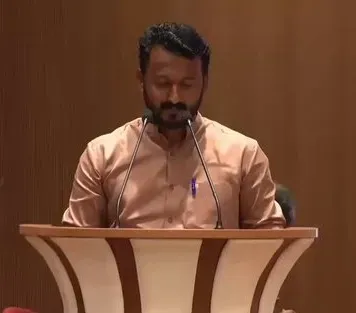 U.R. Pradeep and Rahul Mamkoothathil Sworn In as Kerala Legislators