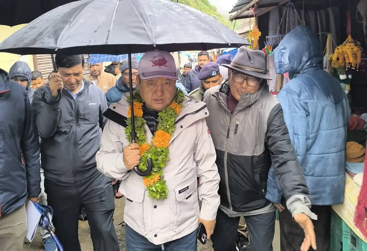 क्या उत्तराखंड के पर्यटन सचिव ने बद्रीनाथ, माणा और औली का दौरा कर विकास कार्यों की प्रगति की?