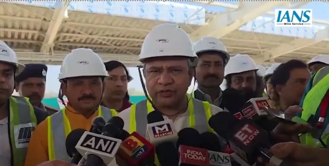 Vaishnaw Announces Completion of 360 km Bullet Train Project; Points Finger at Uddhav Thackeray for Delays