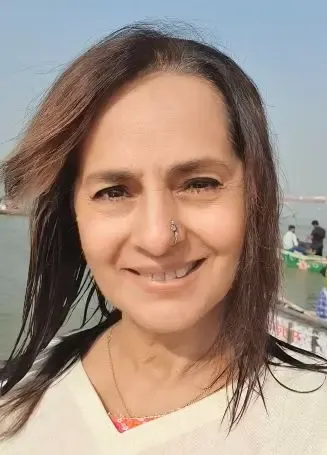 Actress Kitu Gidwani Reflects on Her Spiritual Journey at Maha Kumbh