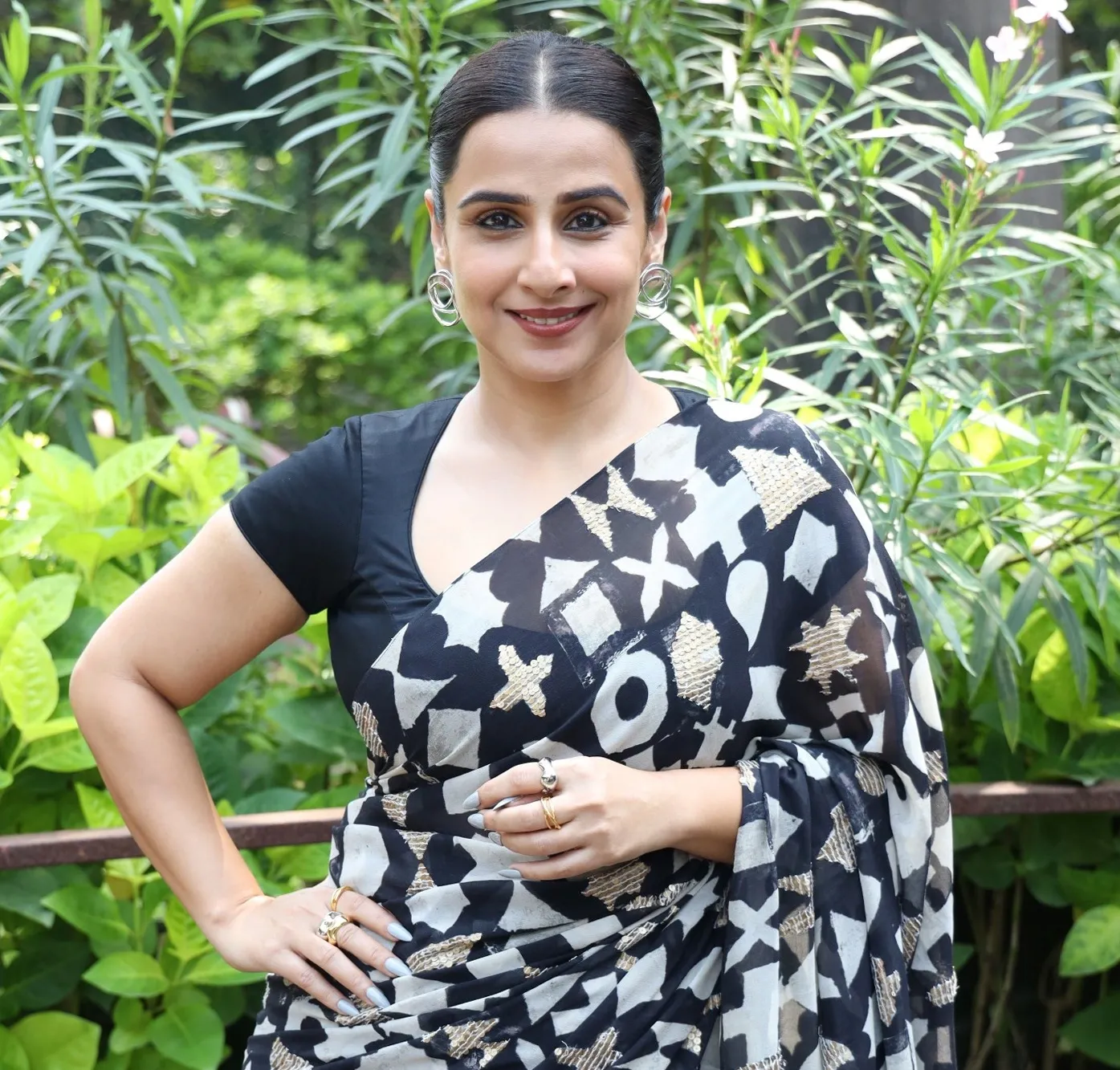 Did Vidya Balan Seek Blessings from Lord Venkateswara at Tirumala Temple?