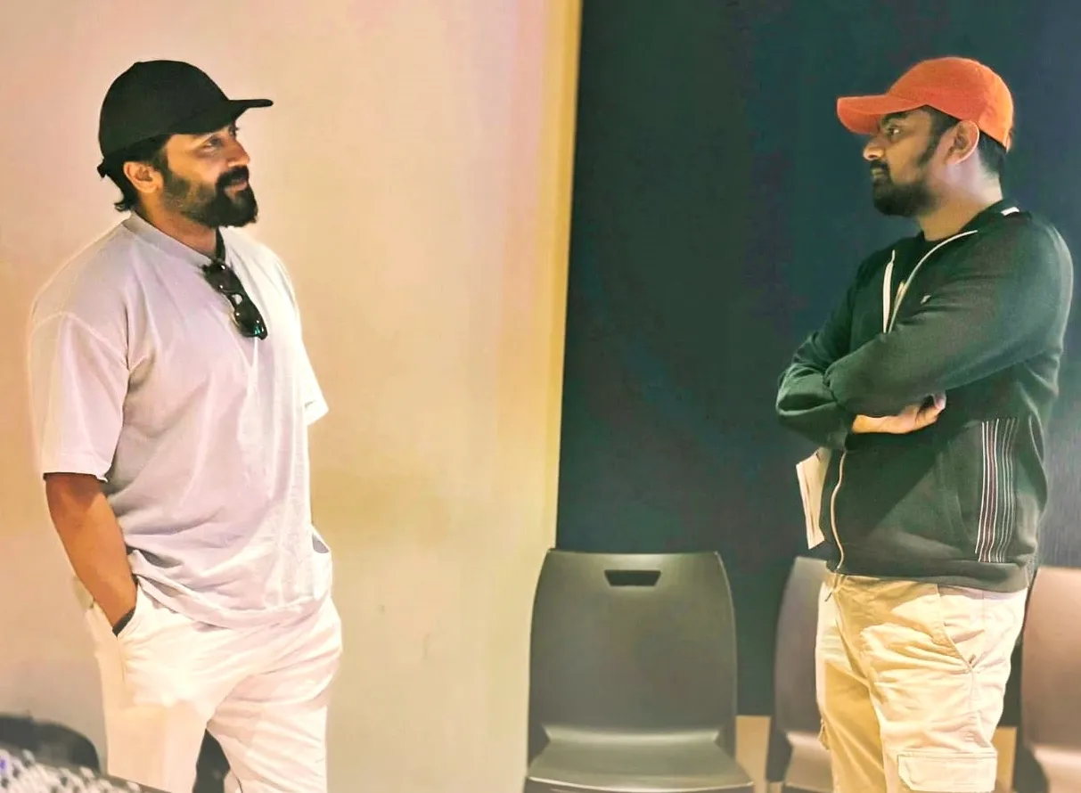 Vijay Deverakonda Calls Suriya the ‘Gentlest, Kindest, and Wisest’!