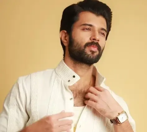 Vijay Deverakonda Heads to Sri Lanka for 'Kingdom' Song Shoot