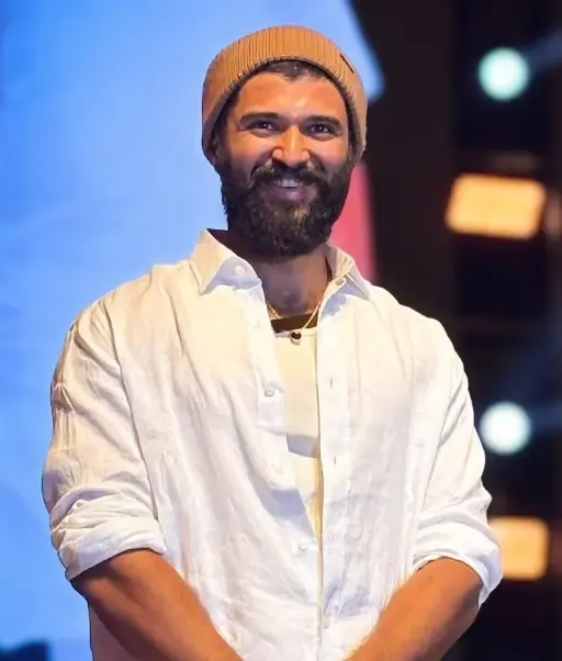 Is English Supremacy Overrated? Vijay Deverakonda Thinks So!