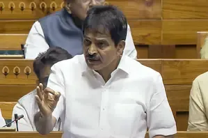 K.C. Venugopal Urges CM Vijayan to Address Siddaramaiah’s Proposal for Wayanad
