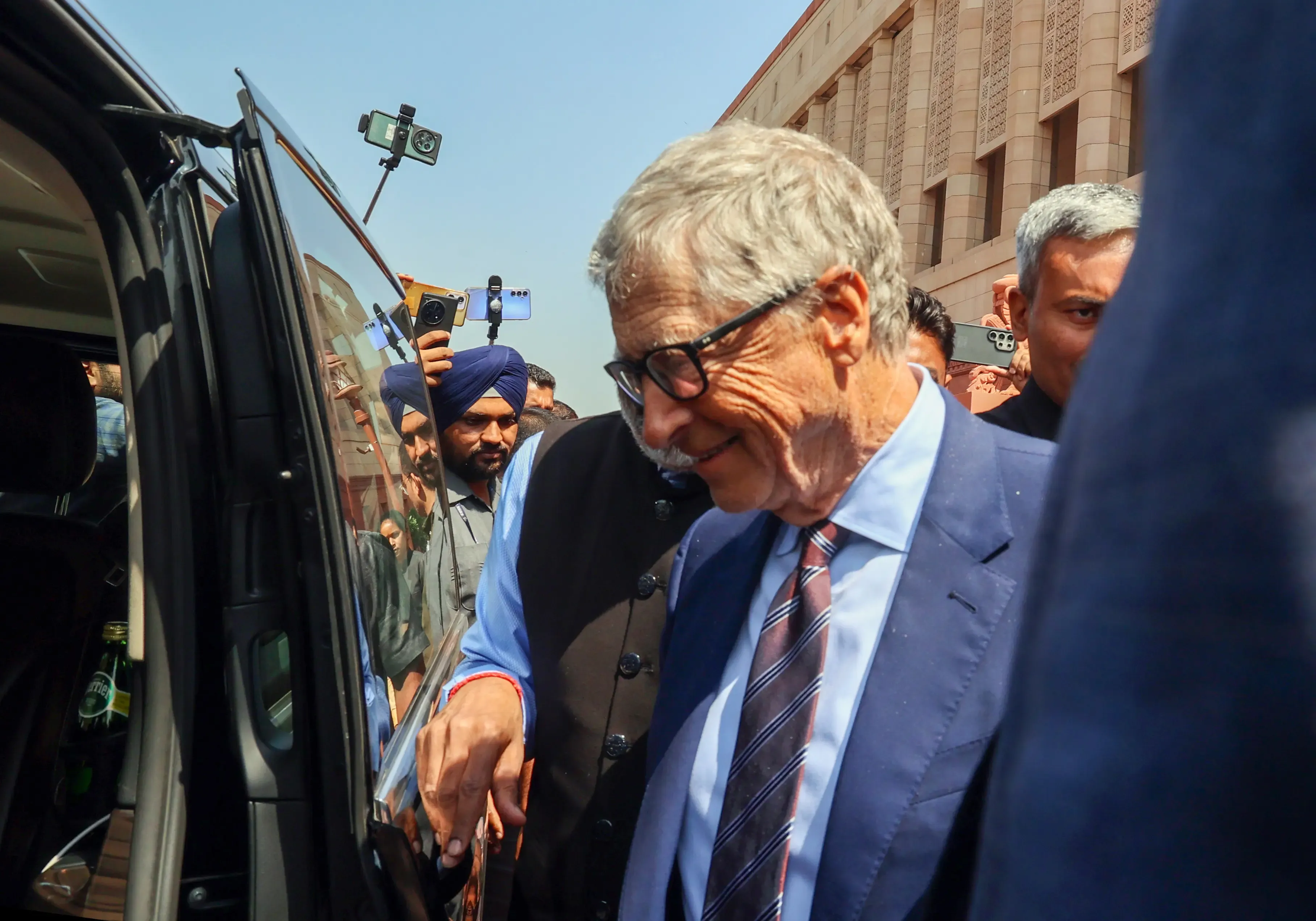 Bill Gates: 'Viksit Bharat' Initiative to Benefit Global Community