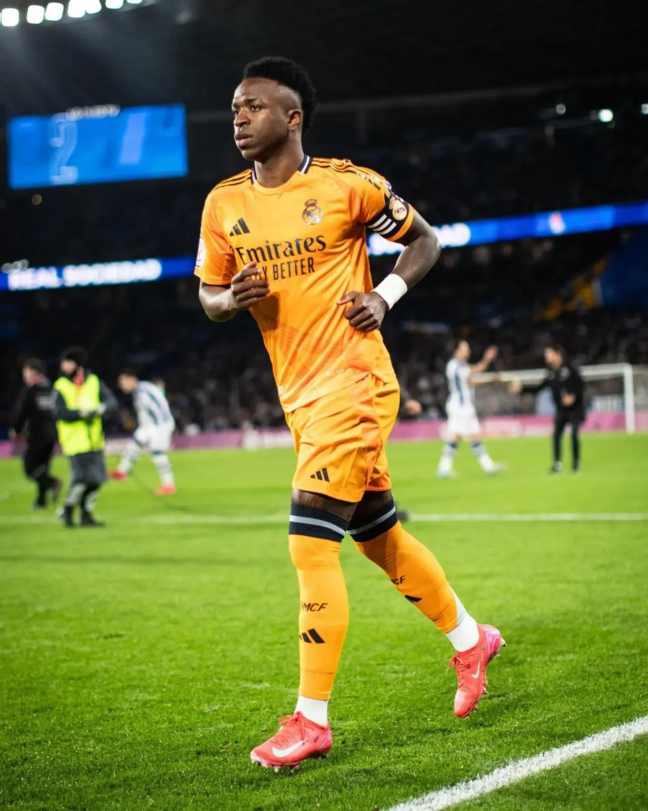 Vinicius Jr. Confident Madrid Will Recover After Defeat, Anticipates 'Spectacle at the Bernabeu' Against Atletico