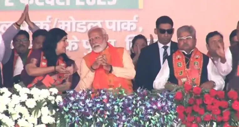 Support BJP for Progress, PM Modi Pledges Service to Delhi Residents