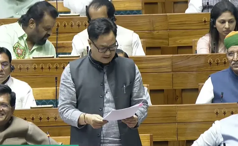 Introduction of the Waqf (Amendment) Bill in Lok Sabha